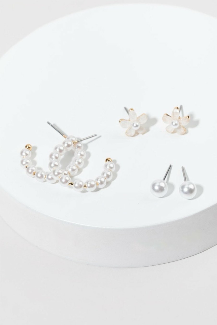 Francesca's Mira Flower Stud Hoop Earring Set Pearl Earrings