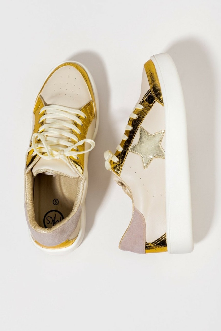 Francesca's Palmer Shiny Star Sneakers Sneakers