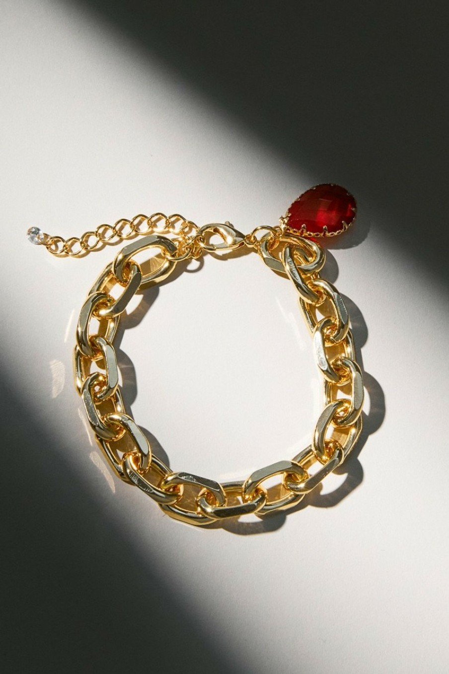 Francesca's Luxe 14K Chunky Chain Link Heart Bracelet Red Bracelets