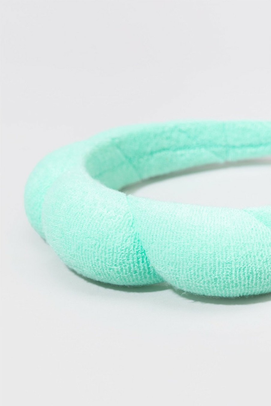 Francesca's Puffy Spa Headband Green Beauty & Wellness