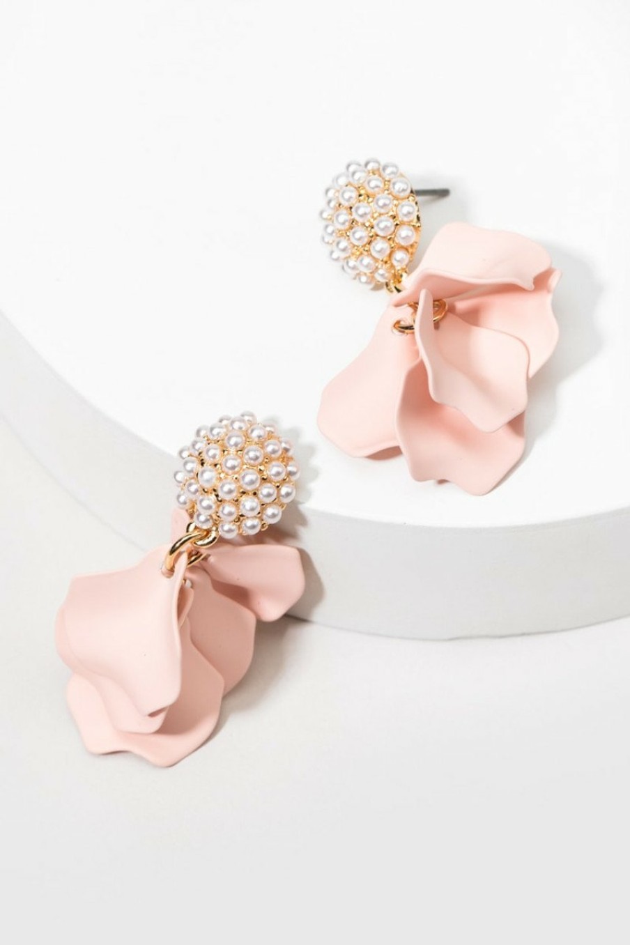 Francesca's Sue Petals And Pearl Earrings Blush Earrings