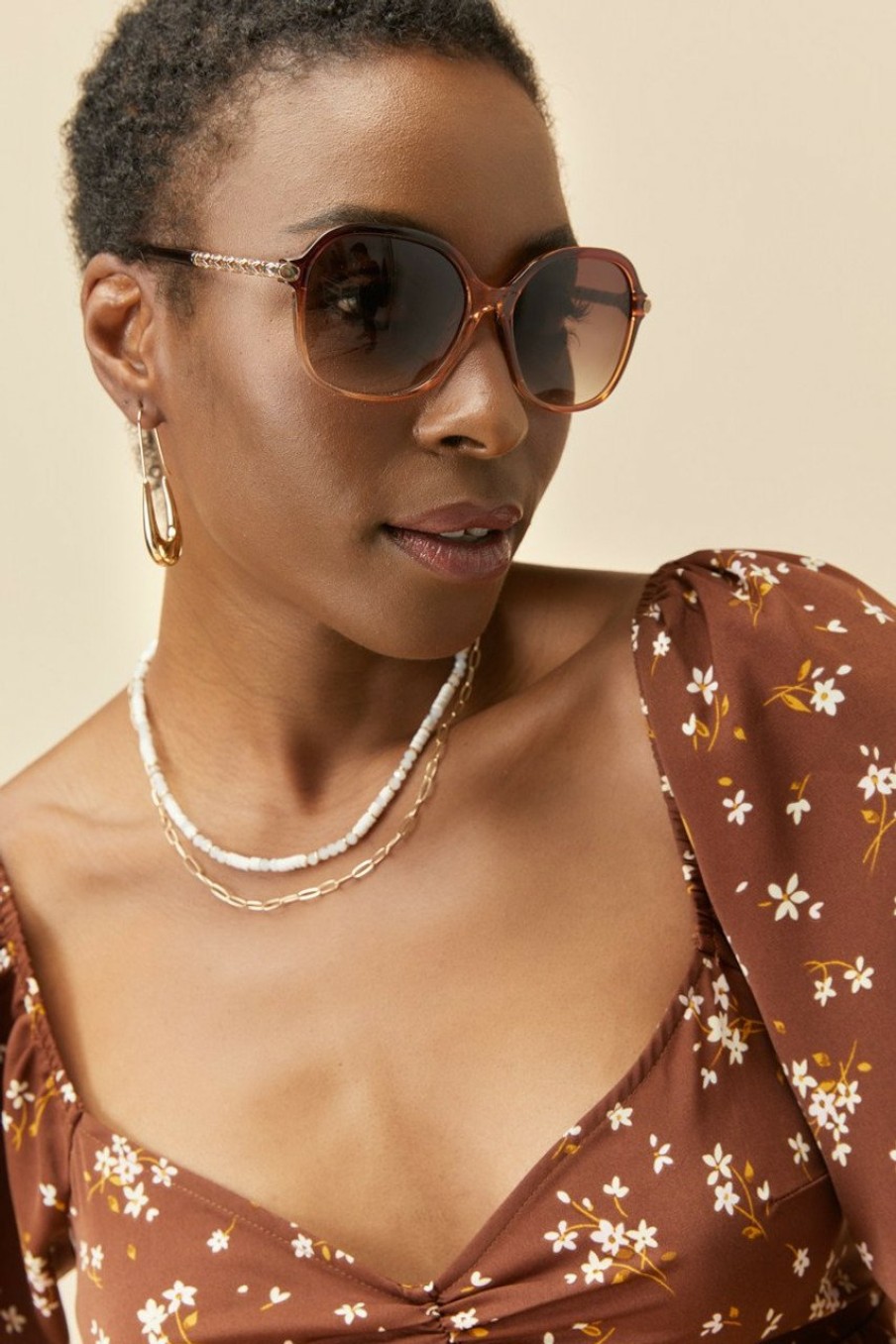 Francesca's Jeanette Oval Shaped Sunglasses Brown Sunglasses