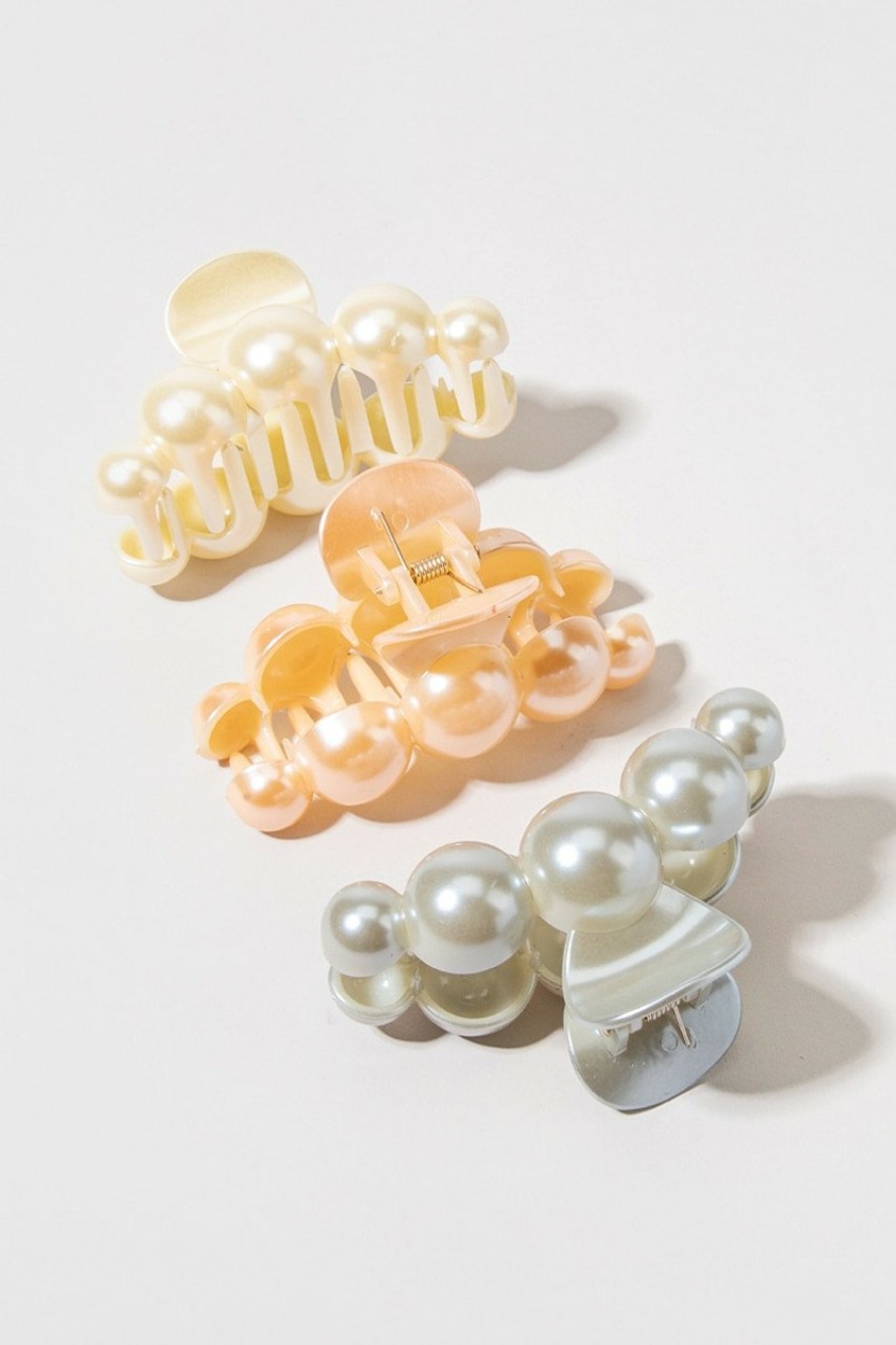 Francesca's Karrie Bubble Pearl Hair Claws Multi Hair