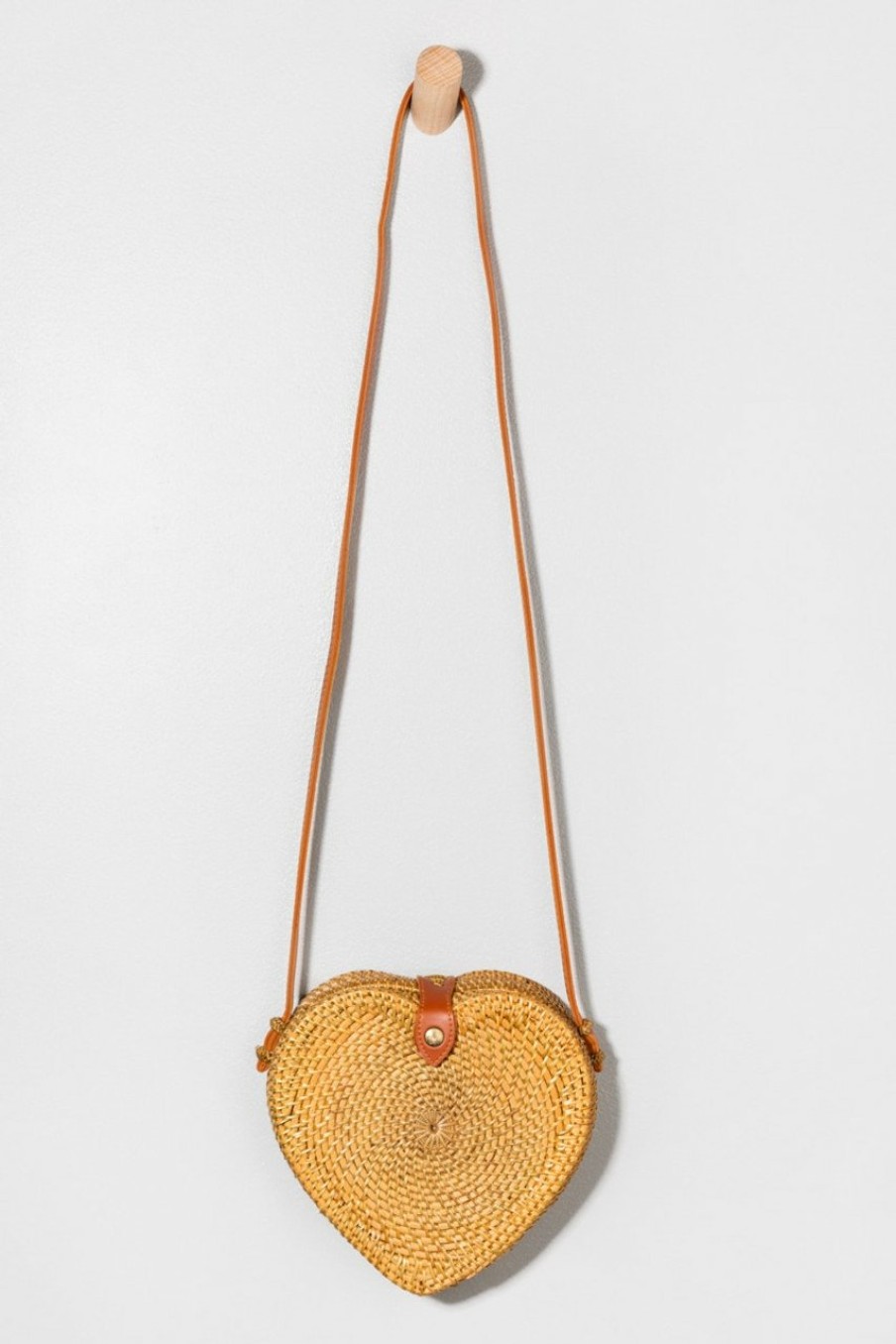 Francesca's Clara Heart Rattan Crossbody Handbag Natural Bags & Wallets