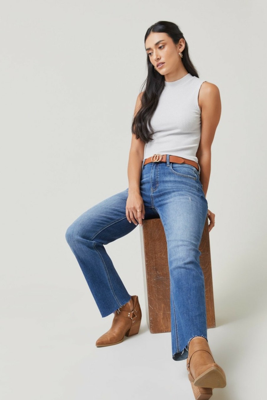 Francesca's Lillian Mid Rise Straight Denim Jeans Dark Jeans