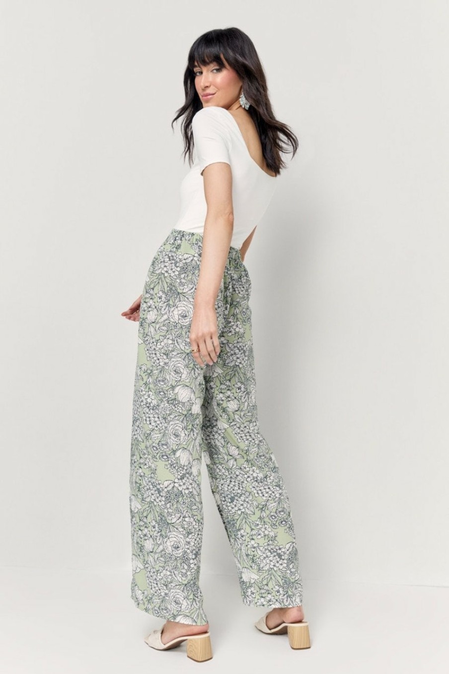 Francesca's Jayne Floral Print Fluid Pants Pants