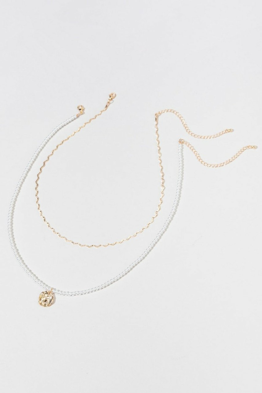 Francesca's Lyric Squiggle Chain Bead Layered Necklace Pearl Necklaces