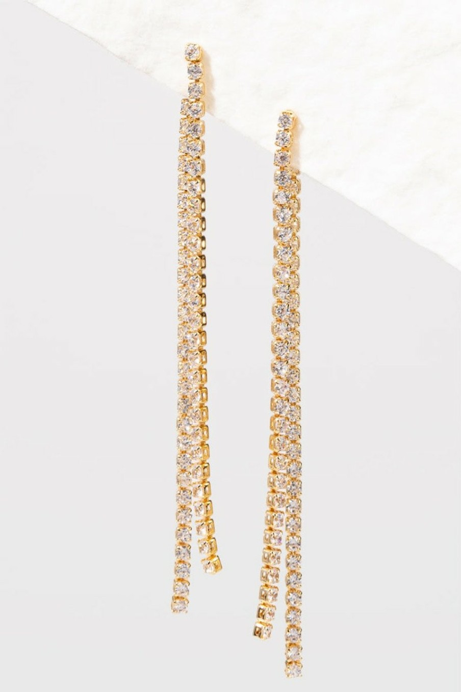 Francesca's Ava Linear Cupchain Earrings Earrings