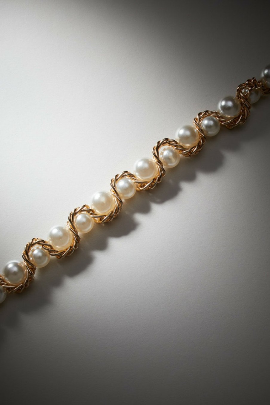 Francesca's Luxe 14K Gold Plated Woven Metal Necklace Pearl Necklaces