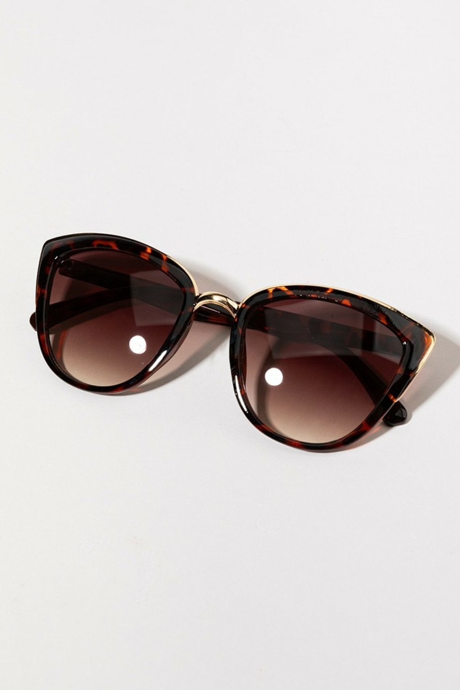 Francesca's Zarita Cat Eye Sunglasses Tortoise Sunglasses