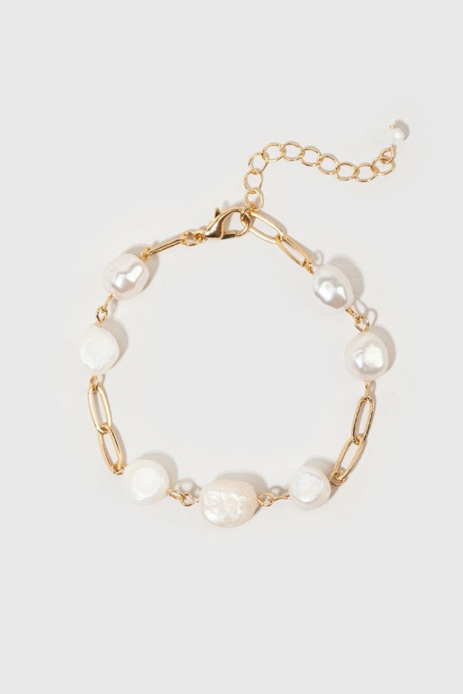 Francesca's Carter Paperclip Chain Bracelet Pearl Bracelets