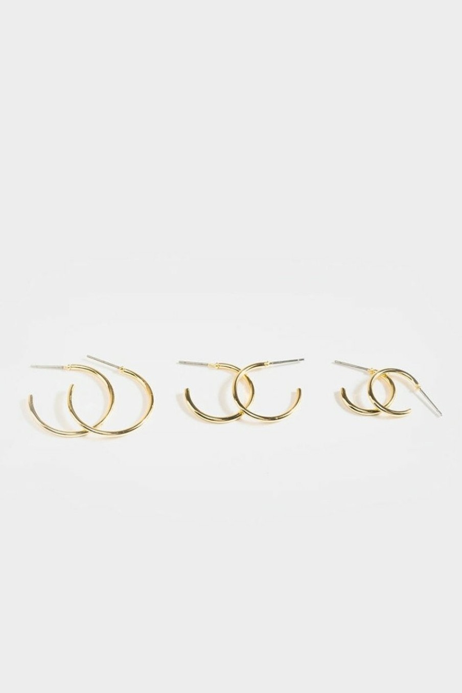 Francesca's Averie Huggie Hoop Set Earrings