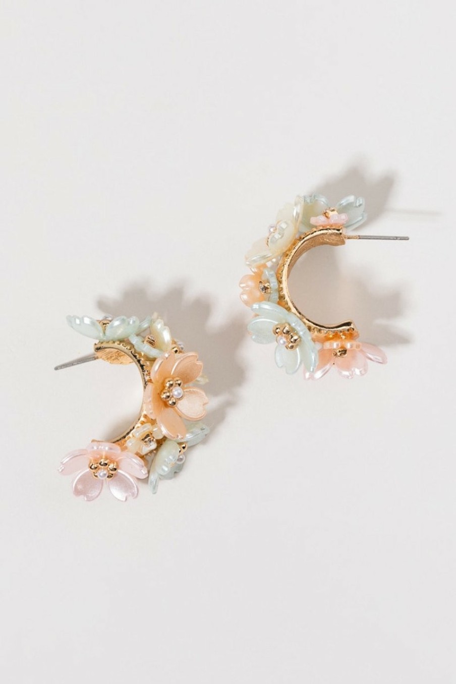 Francesca's Olga Chunky Shell Flower Hoops Multi Earrings