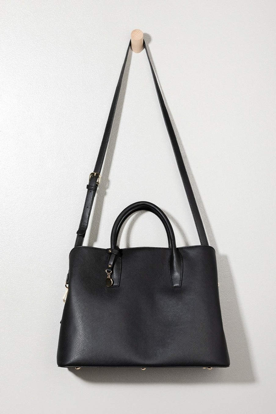 Francesca's Emily Saffiano Leather Tote Bag Black Bags & Wallets