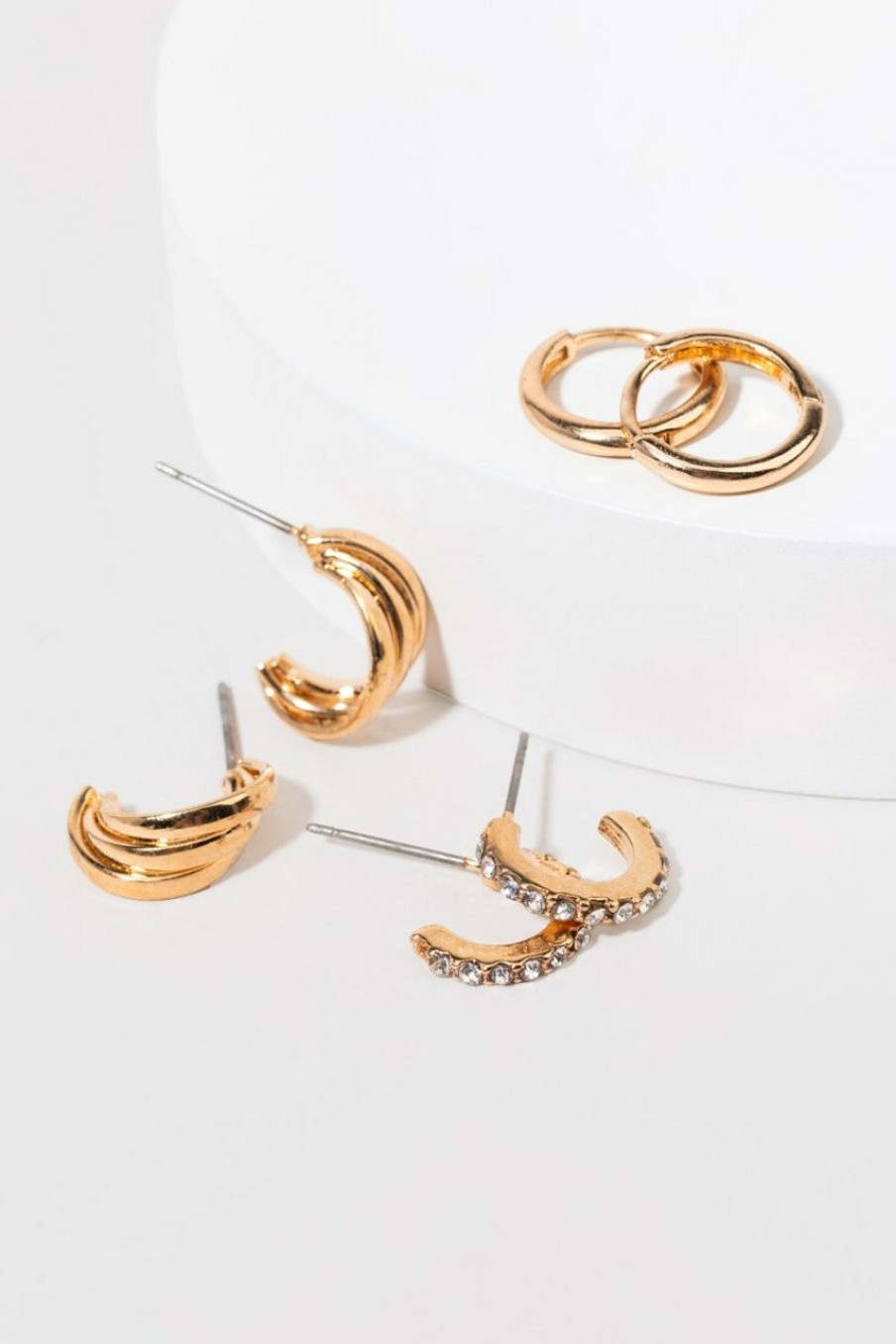 Francesca's Carissa En Hoop Earring Set Gold Earrings