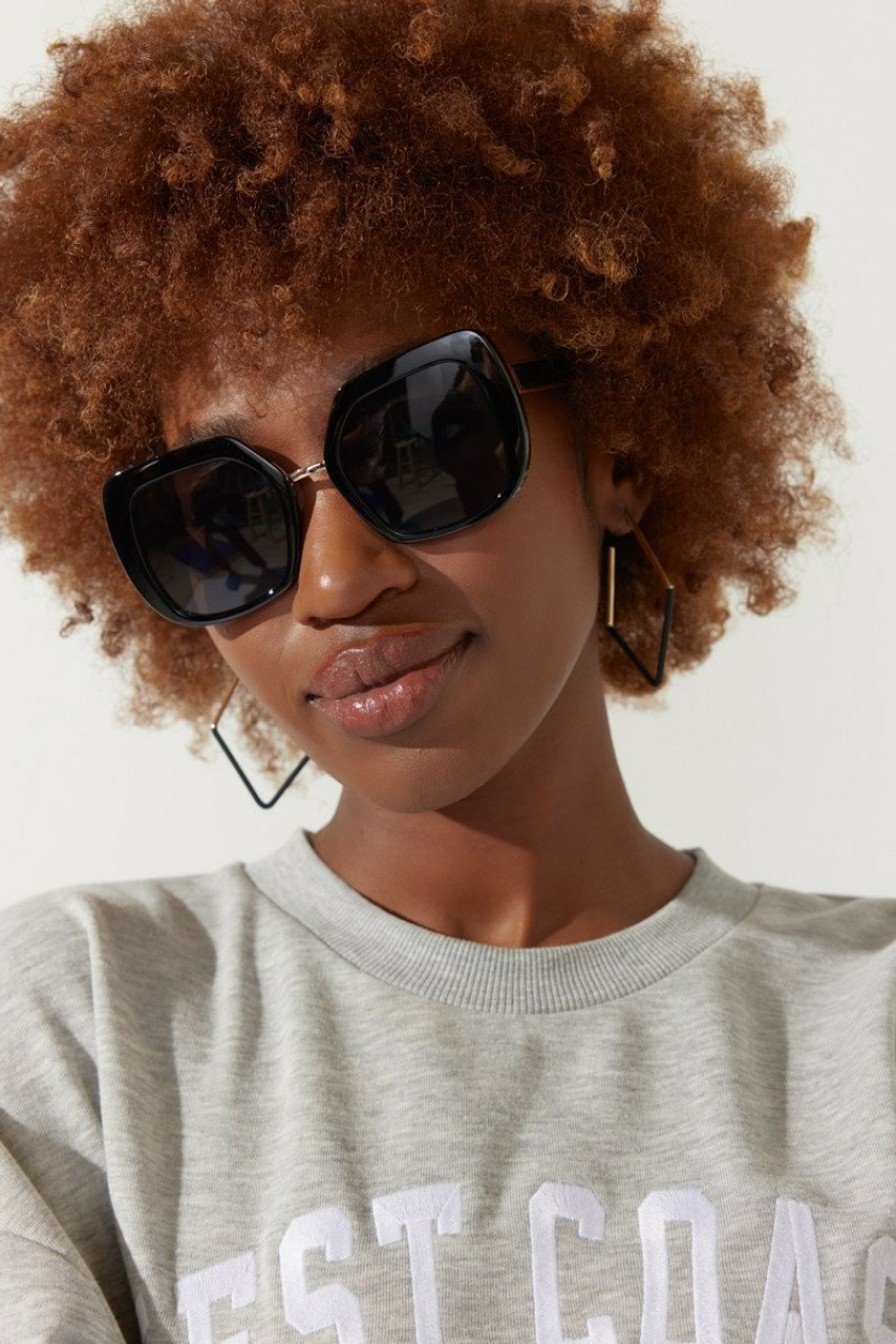 Francesca's Ellis Oversized Square Sunglasses Black Sunglasses