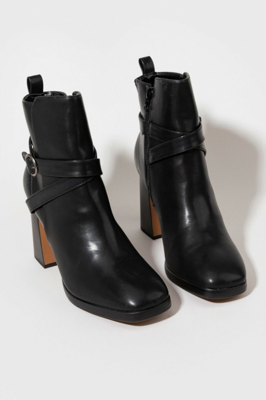 Francesca's Axel Side Buckle Boots Black Boots