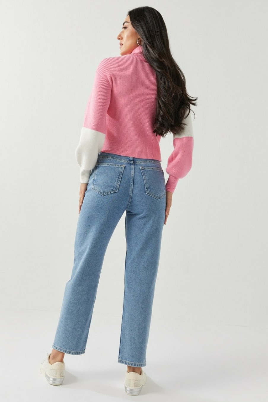 Francesca's Gina Straight Leg Crop Denim Jeans Dark Jeans