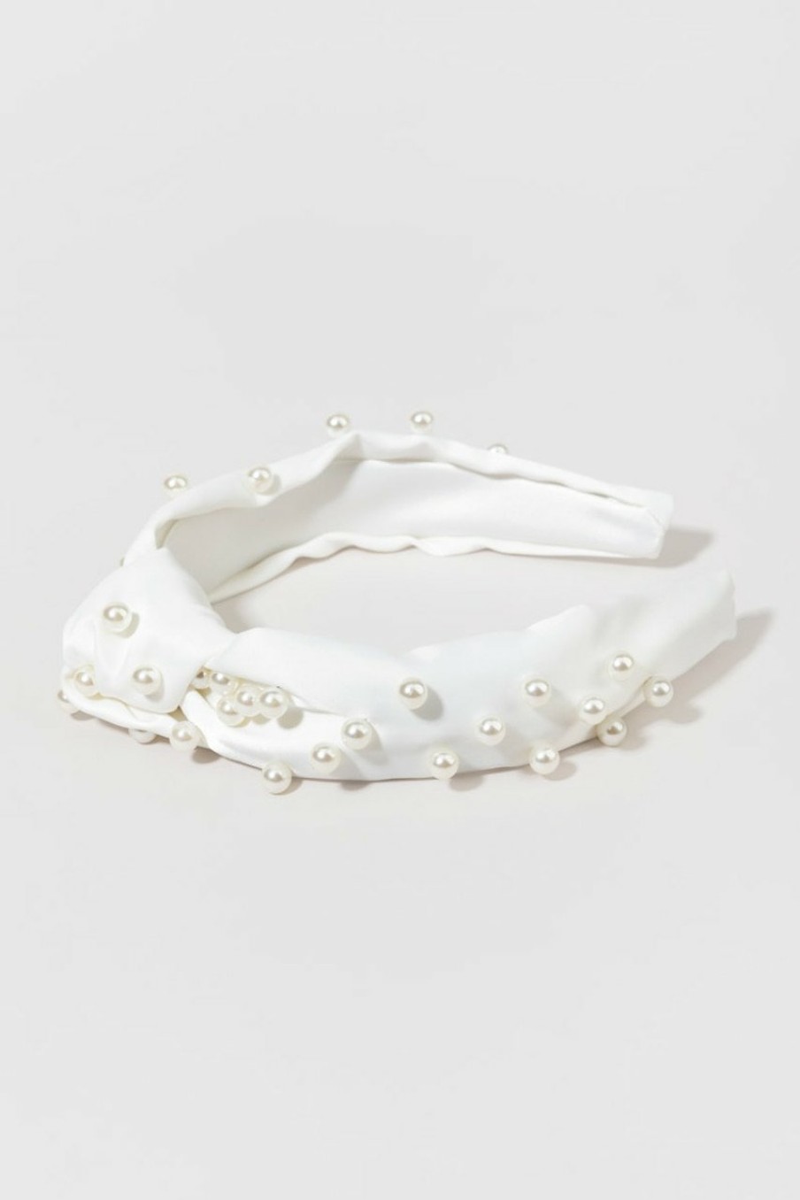 Francesca's Janet Knotted Pearl Embellished Headband White Hair