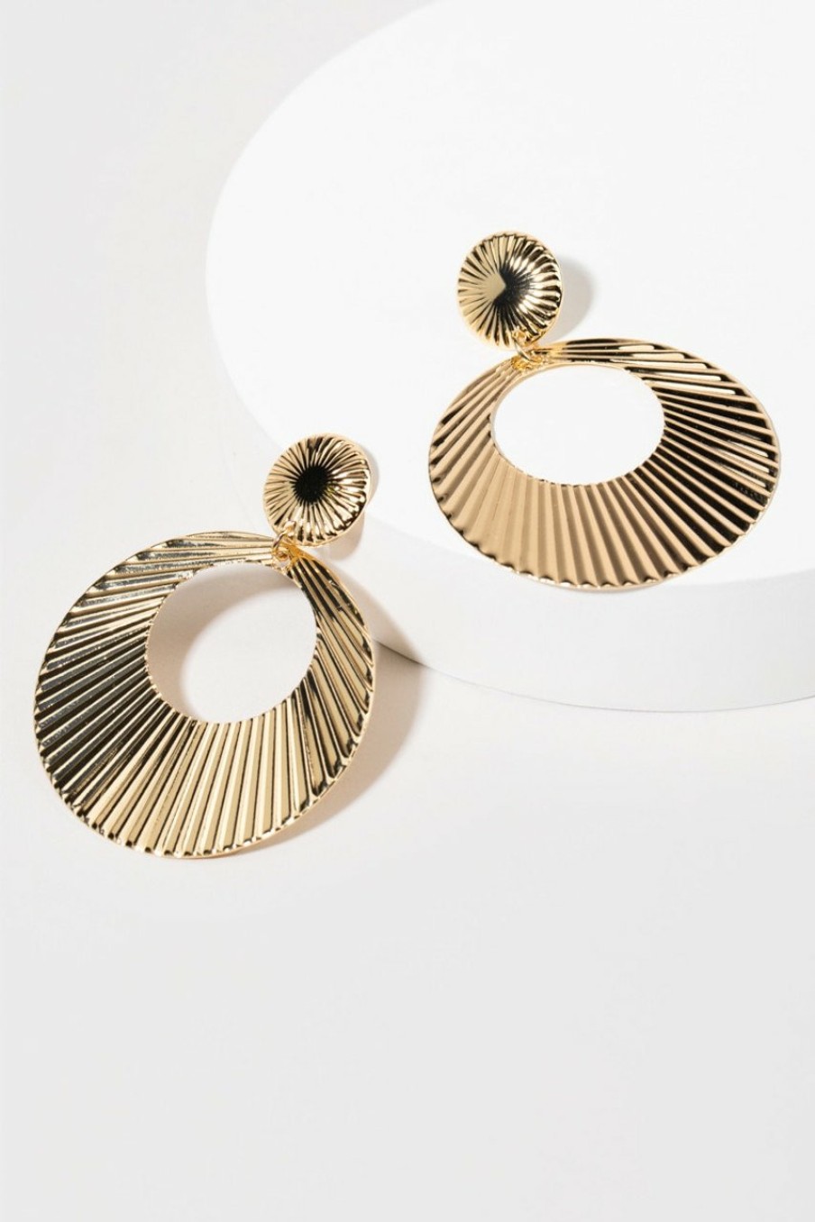 Francesca's Claribel Circle Earrings Gold Earrings