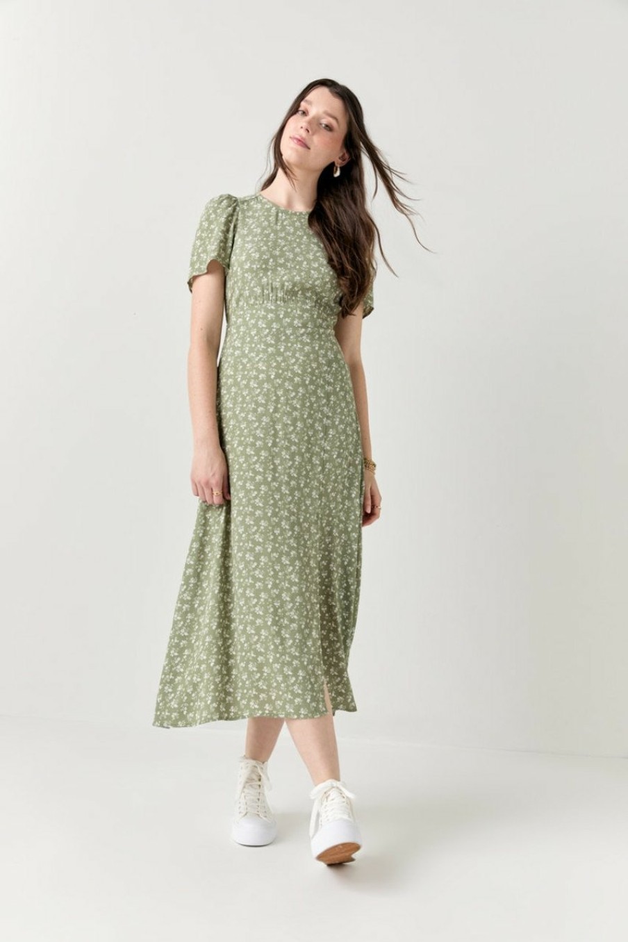 Francesca's Allana Floral Open Back Midi Dress Sage Green Dresses