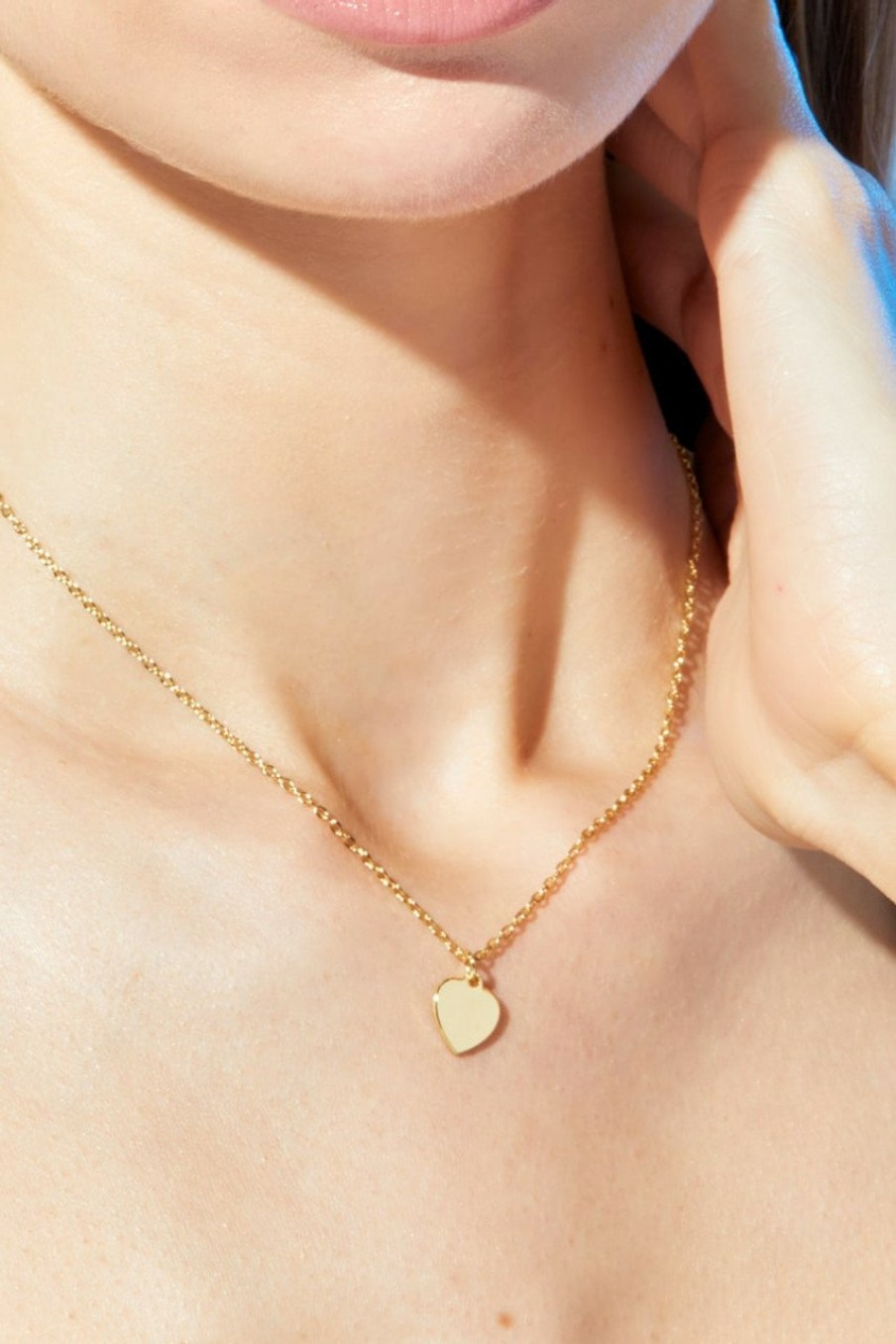 Francesca's Demi-Fine Plated Heart Pendant Necklace Gold Necklaces