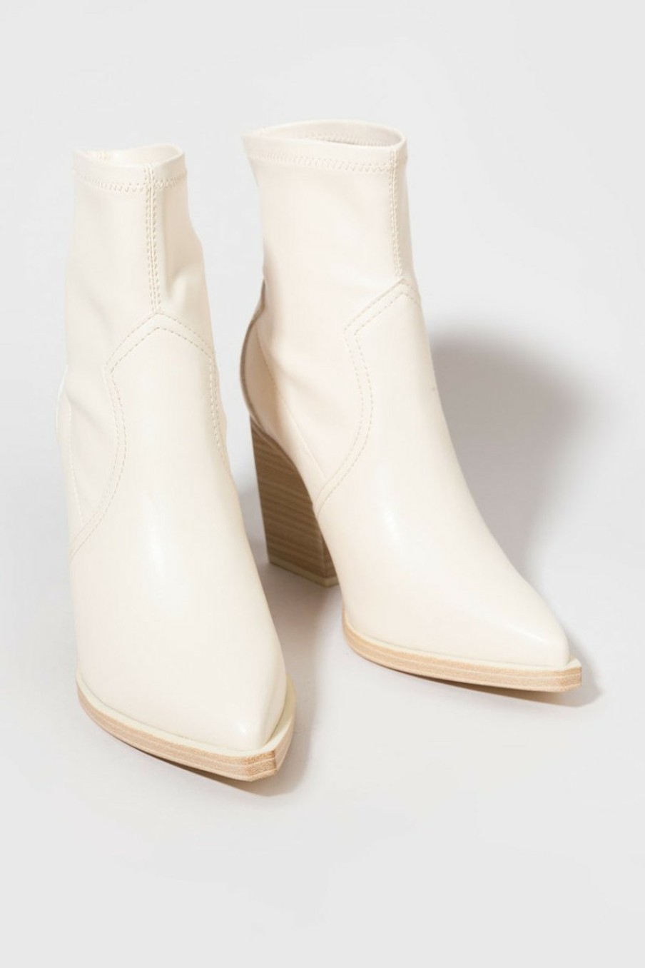 Francesca's Mia Rachell Low Western Boots Boots