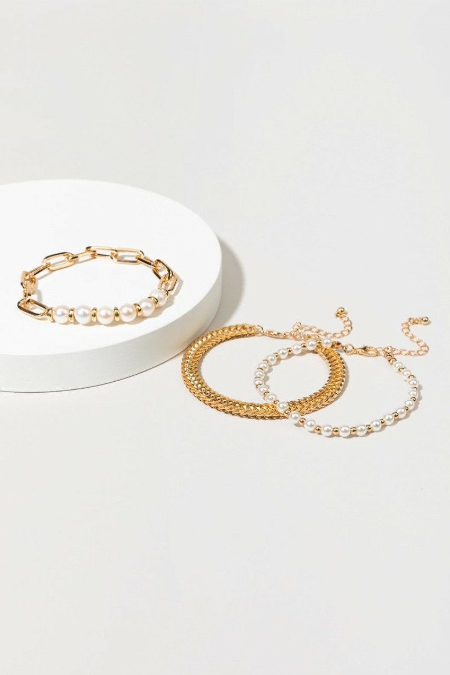 Francesca's Jemma Chunky Chain Bracelet Set Pearl Bracelets