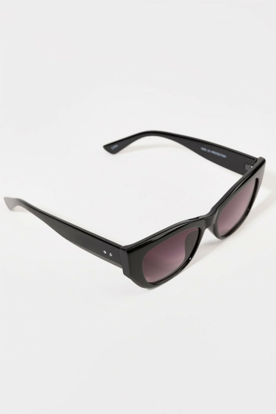 Francesca's Jude Narrow Angular Cat Eye Sunglasses Black Sunglasses