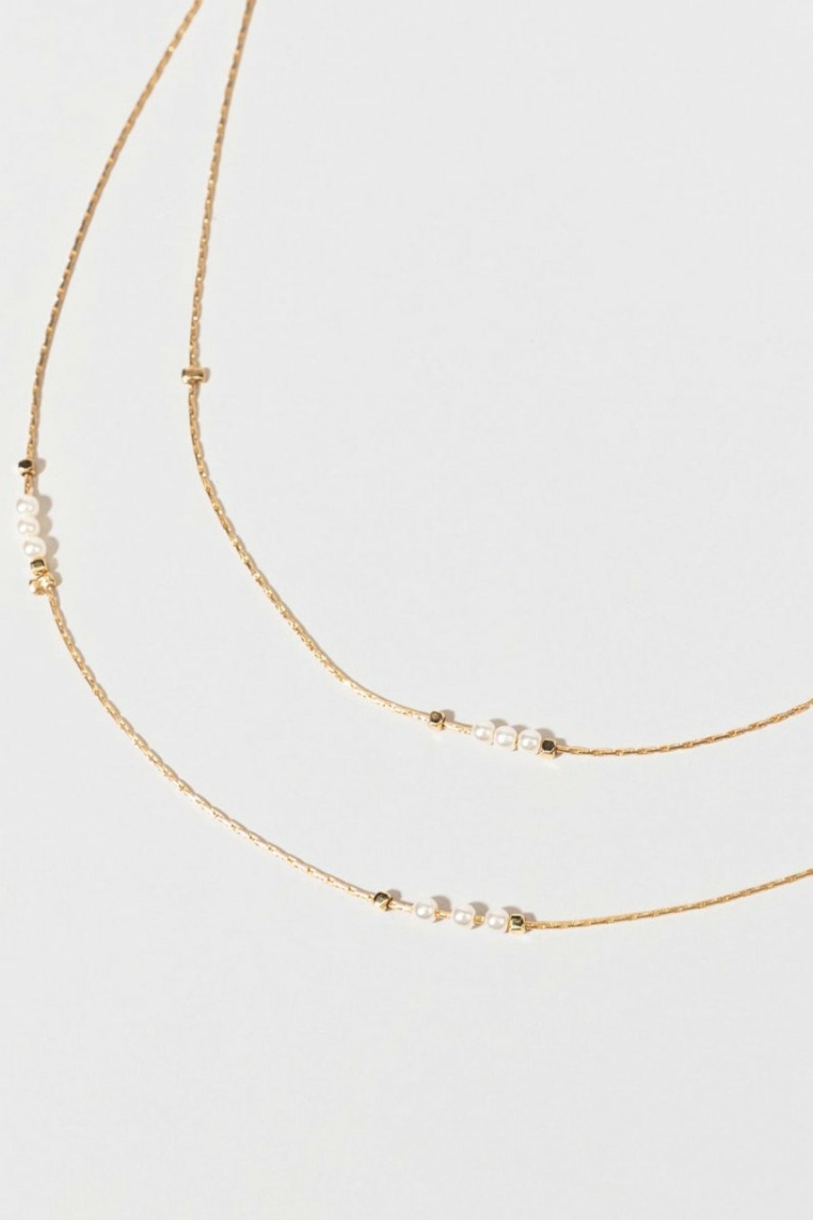 Francesca's Mabella Micro S Necklace Pearl Necklaces