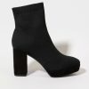 Francesca's Mia Darla Flyknit Platform Boots Black Boots