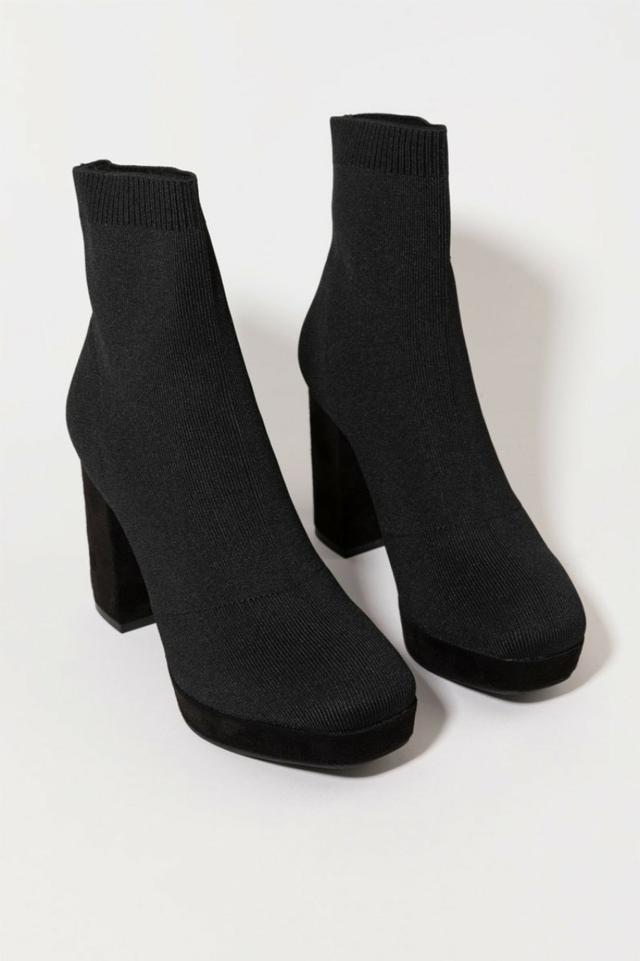 Francesca's Mia Darla Flyknit Platform Boots Black Boots