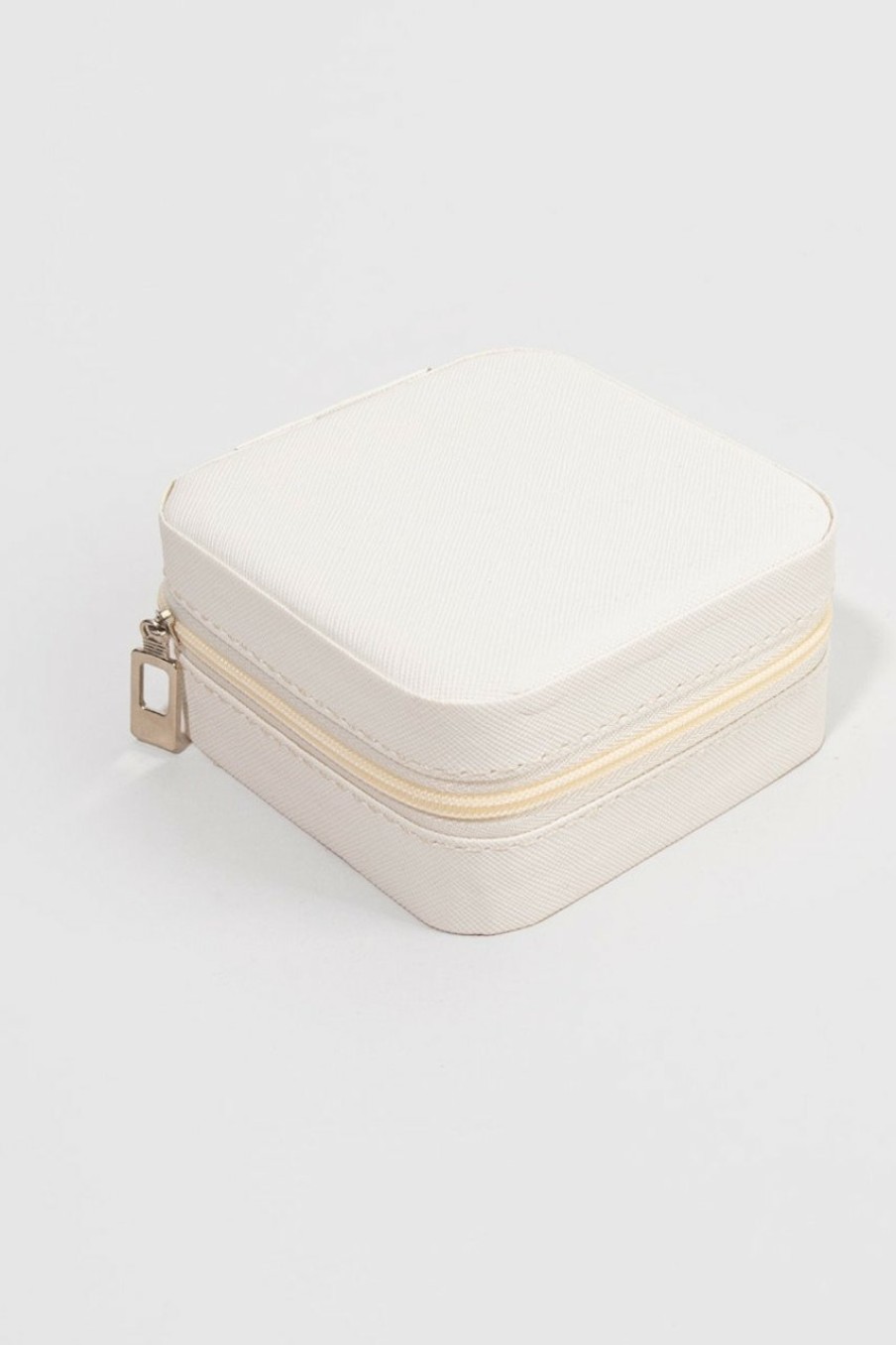 Francesca's Ellis Travel Jewelry Box In Ivory Bags & Wallets