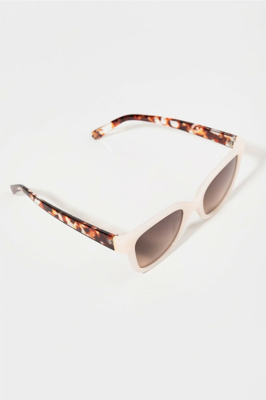 Francesca's Yaharia Round Sunglasses White Sunglasses