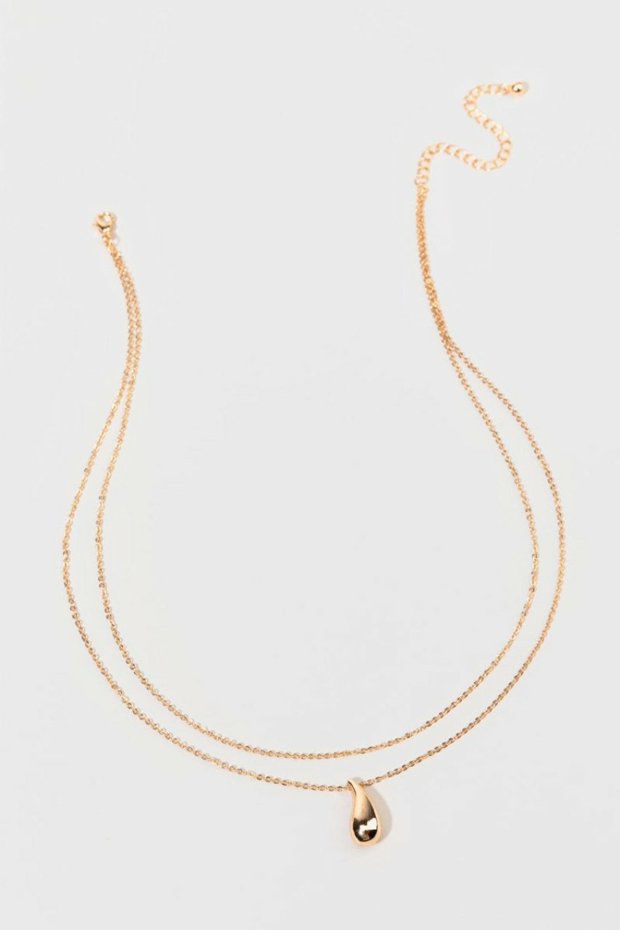 Francesca's Berenice Pendant Necklace Gold Necklaces