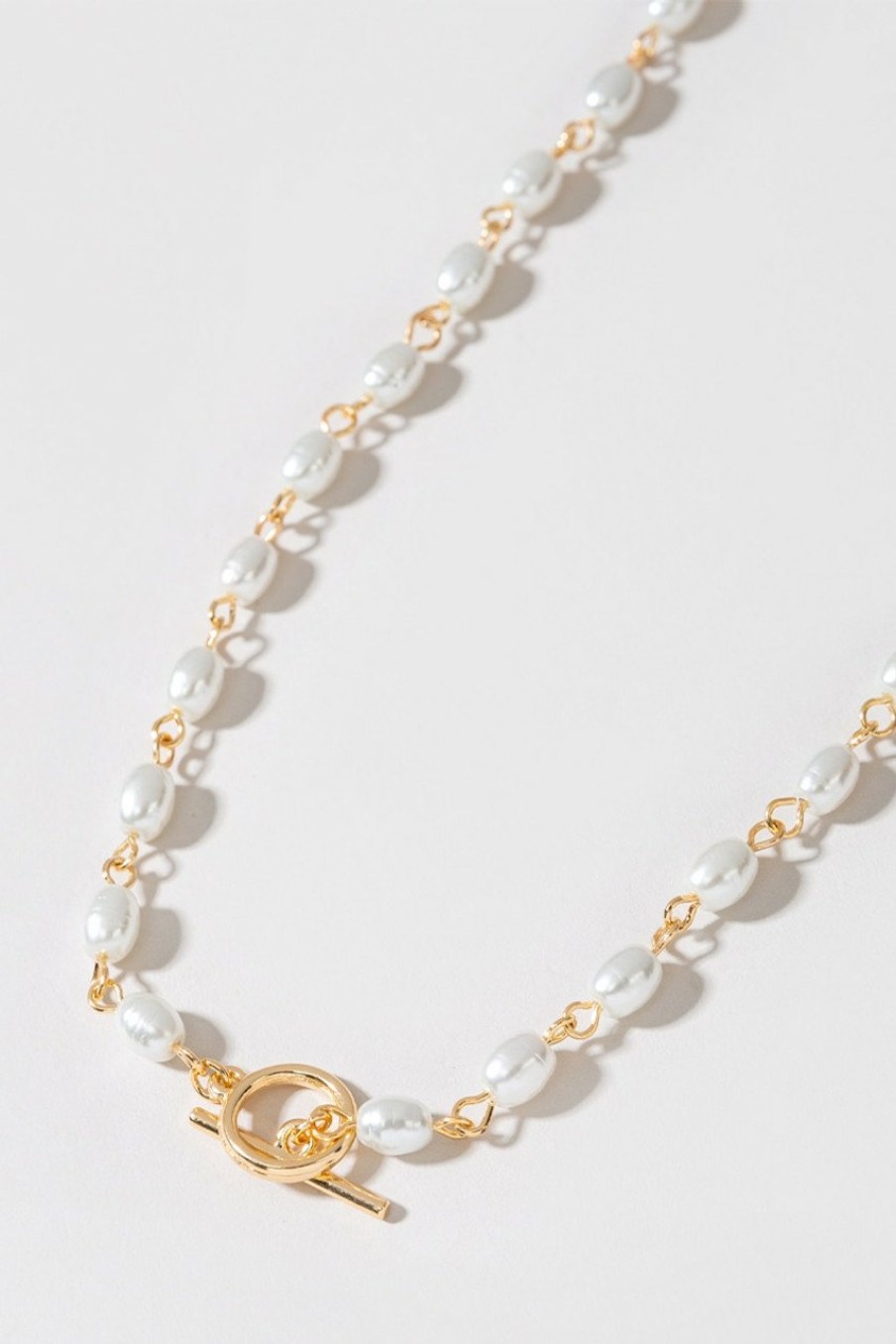 Francesca's Caroline Rosary Chain Necklace Pearl Necklaces