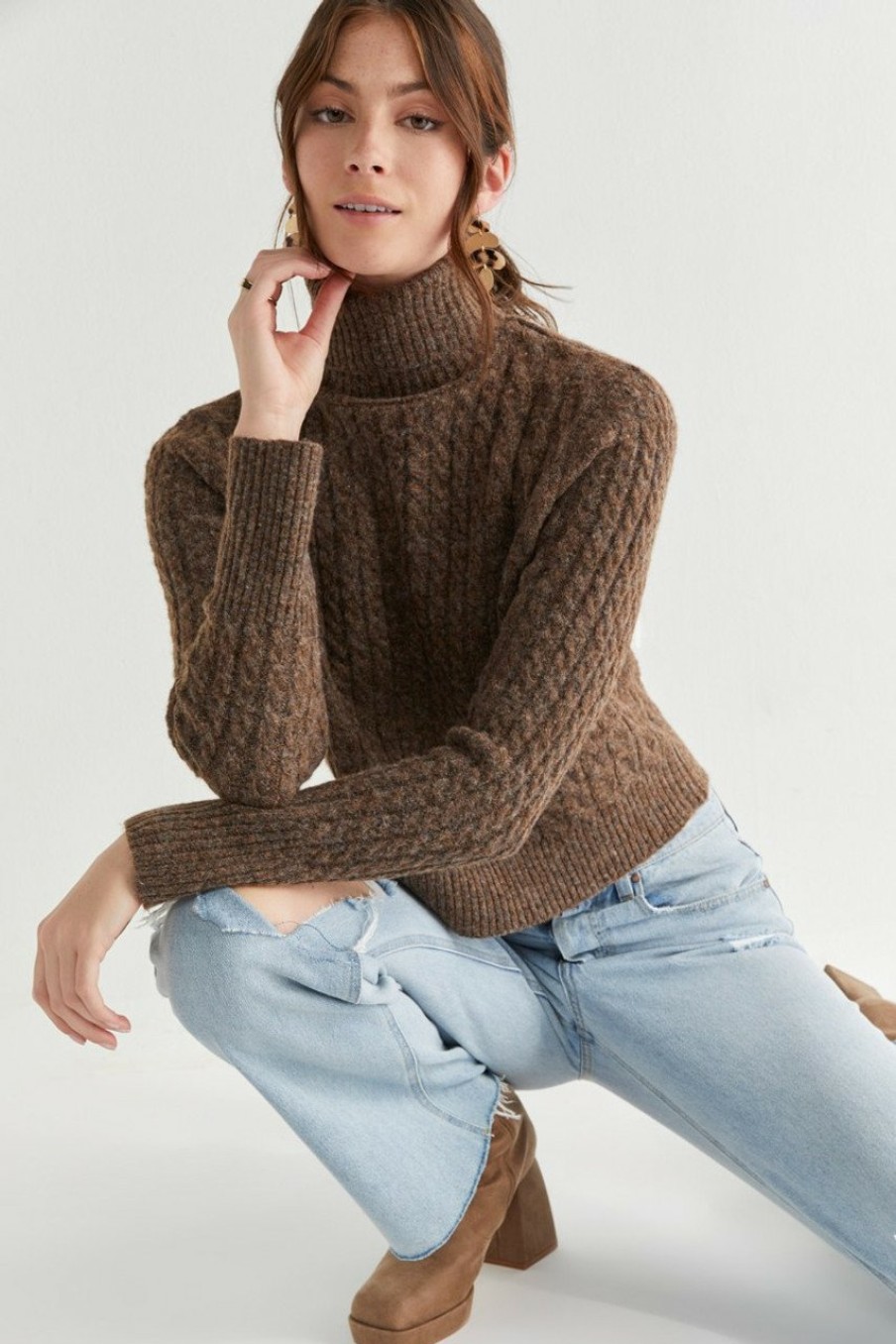 Francesca's Becci Turtleneck Pullover Tops