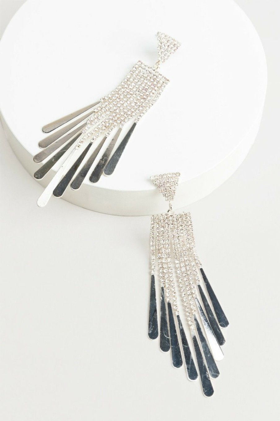 Francesca's Diana Dangle Chandeliers Silver Earrings