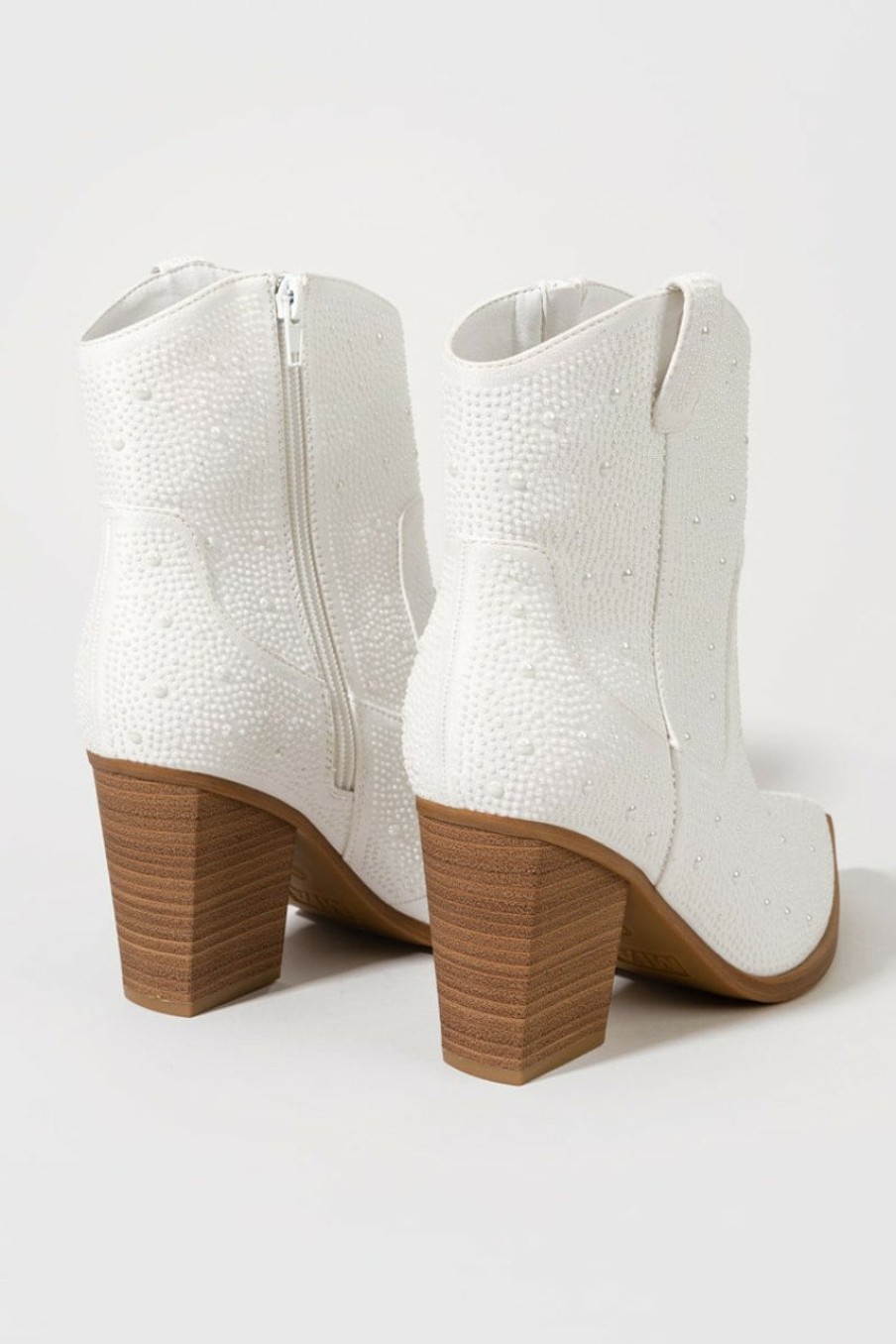 Francesca's Mia Dawson Cowboy Boots White Wedding Accessories