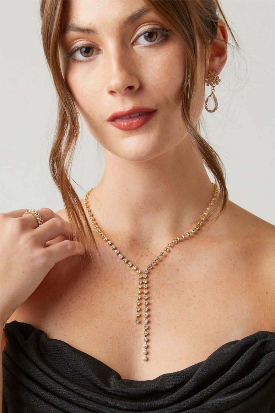 Francesca's Meghan Cup Chain Y Necklace Crystal Necklaces